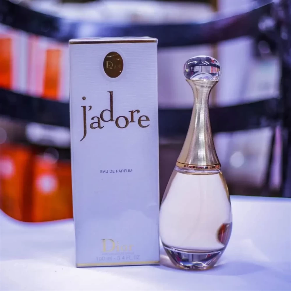 J'ADORE Eau de parfum